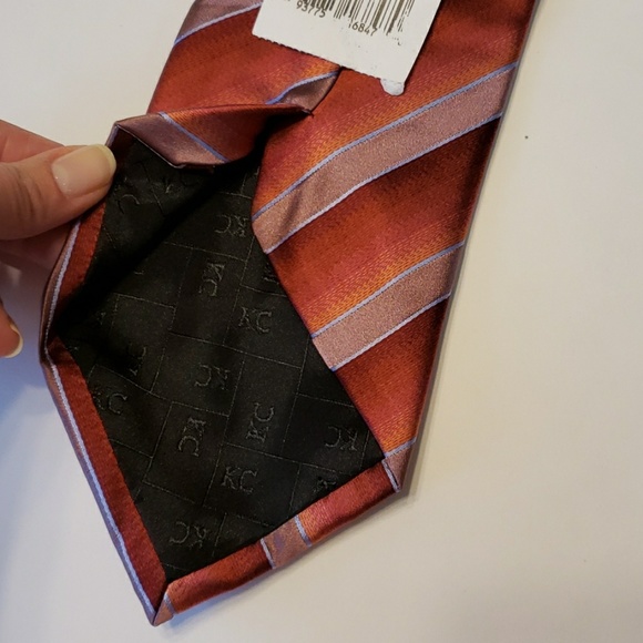 Kenneth Cole Men's Tie - Picture 3 of 4